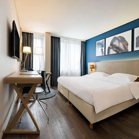 Hotel Park By Radisson Centre 3*